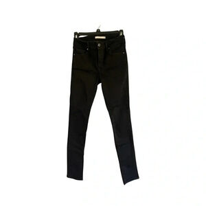 LEVI’S Woman’s Black‎ Skinny 711 jeans size 26 NWOT